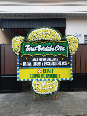 Papan Bunga Duka di Aru Utara Timur Batuley