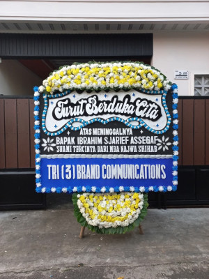 Papan Bunga Duka di Aru Utara Timur Batuley